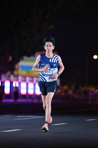 BIB: 41917
                            <button type="button" onclick="openModal(22952702)" class="btn btn-primary btn-sm float-right btn-popup" data-toggle="modal" data-target=".modal-high-quality">
                        <i class="fas fa-shopping-cart"></i> Add to Cart
                    </button>
                                            <button type="button" onclick="isThisMe(22952702, true)" class="btn btn-success btn-sm float-right btn-popup btn-isme hidden" data-toggle="tooltip" data-placement="bottom" title="นี่คือรูปของคุณใช่ไหม คลิกที่นี่เพื่อเอาเข้าอัลบั้ม">
                        <i class="fas fa-plus"></i> Add to album
                    </button>
                    <button type="button" onclick="isThisMe(22952702, false)" class="btn btn-warning btn-sm float-right btn-popup btn-isnotme hidden">
                        <i class="fas fa-ban"></i> Remove from album
                    </button>